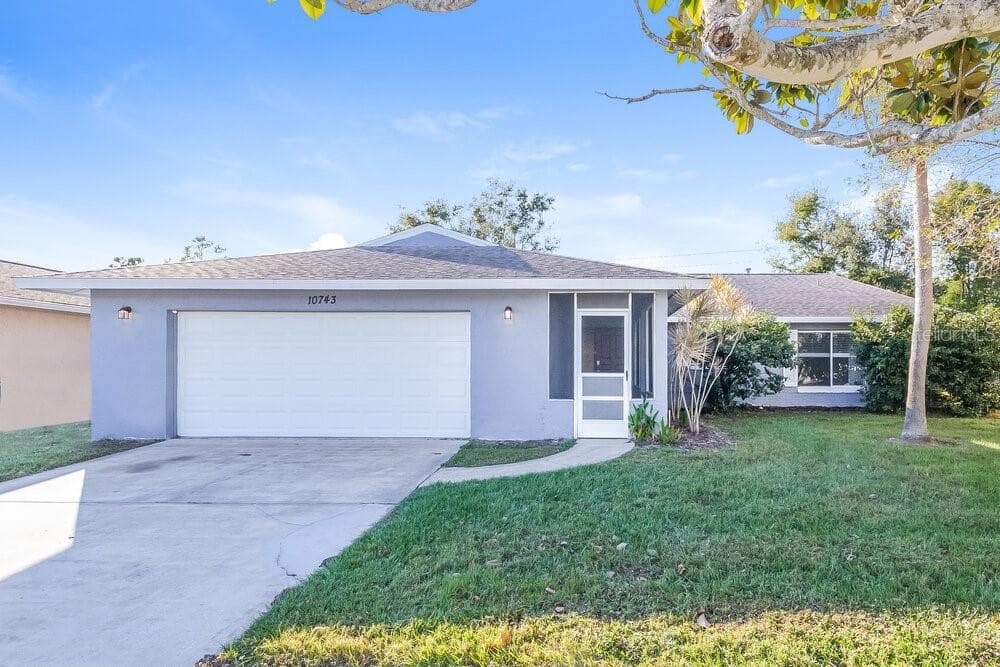 10743 LAZY LAKE DRIVE ORLANDO, FL 32821