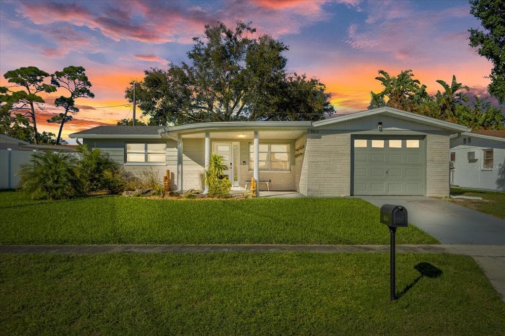 5013 TAMMY LANE HOLIDAY, FL 34690