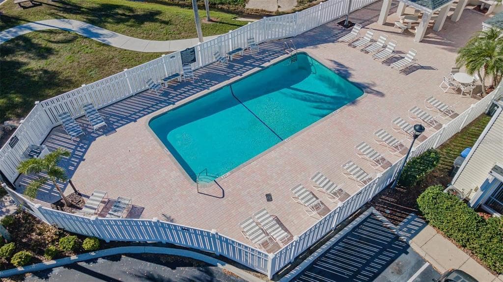11909 CYPRESS HILL CIRCLE TAMPA, FL 33626