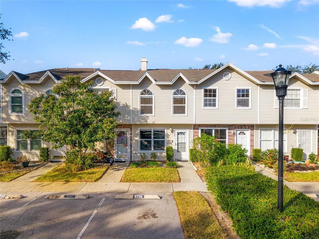 8706 COBBLER PLACE TAMPA, FL 33615