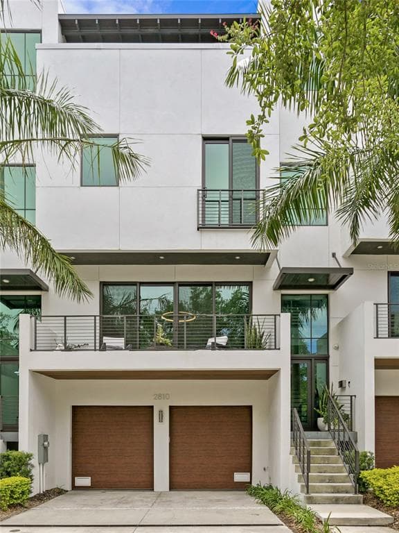 2810 W BARCELONA STREET TAMPA, FL 33629