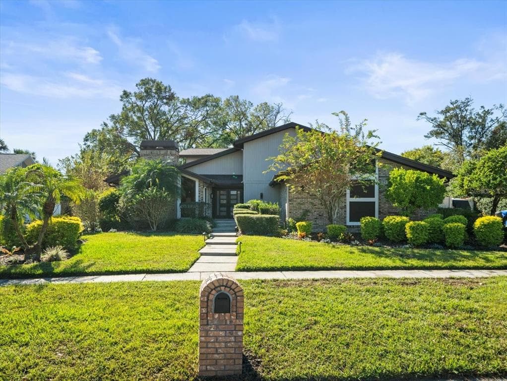 4316 CARROLLWOOD VILLAGE DRIVE TAMPA, FL 33618