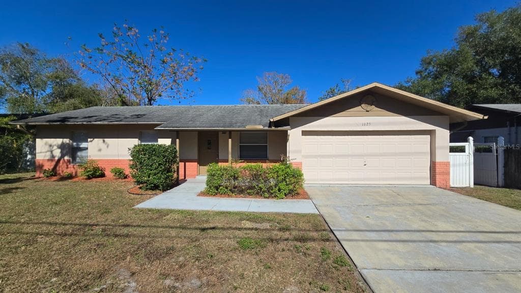 1125 GENEVA DRIVE OVIEDO, FL 32765