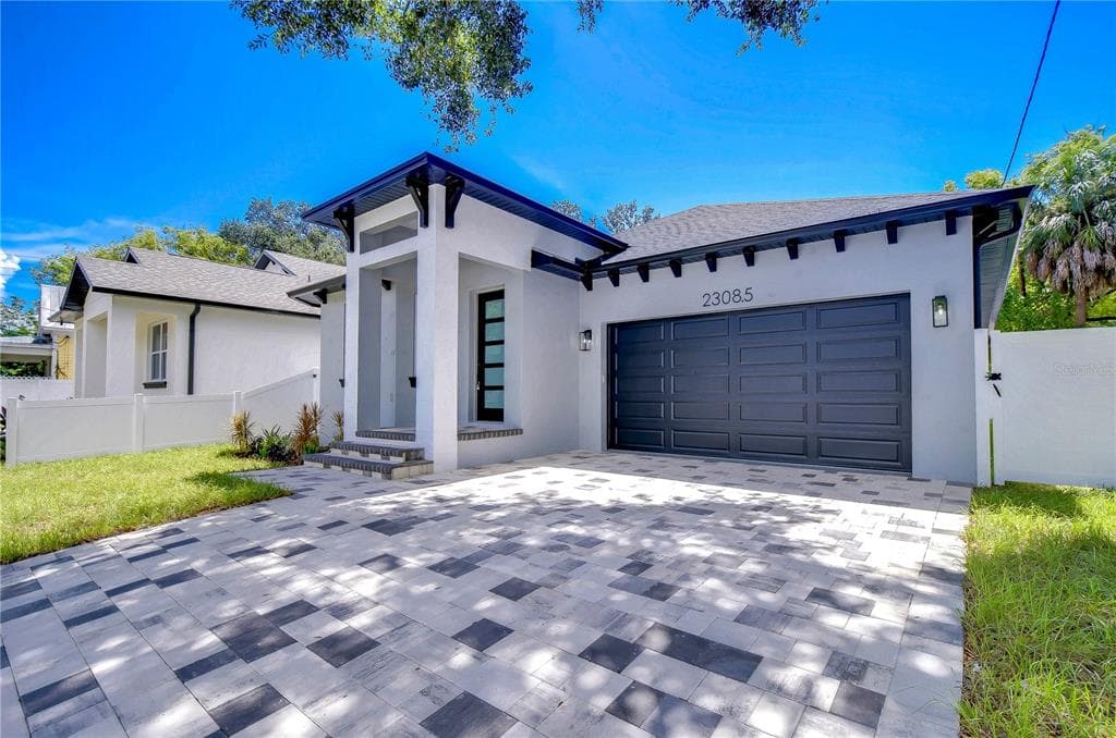 2308 1/2 SAINT LOUIS TAMPA, FL 33607