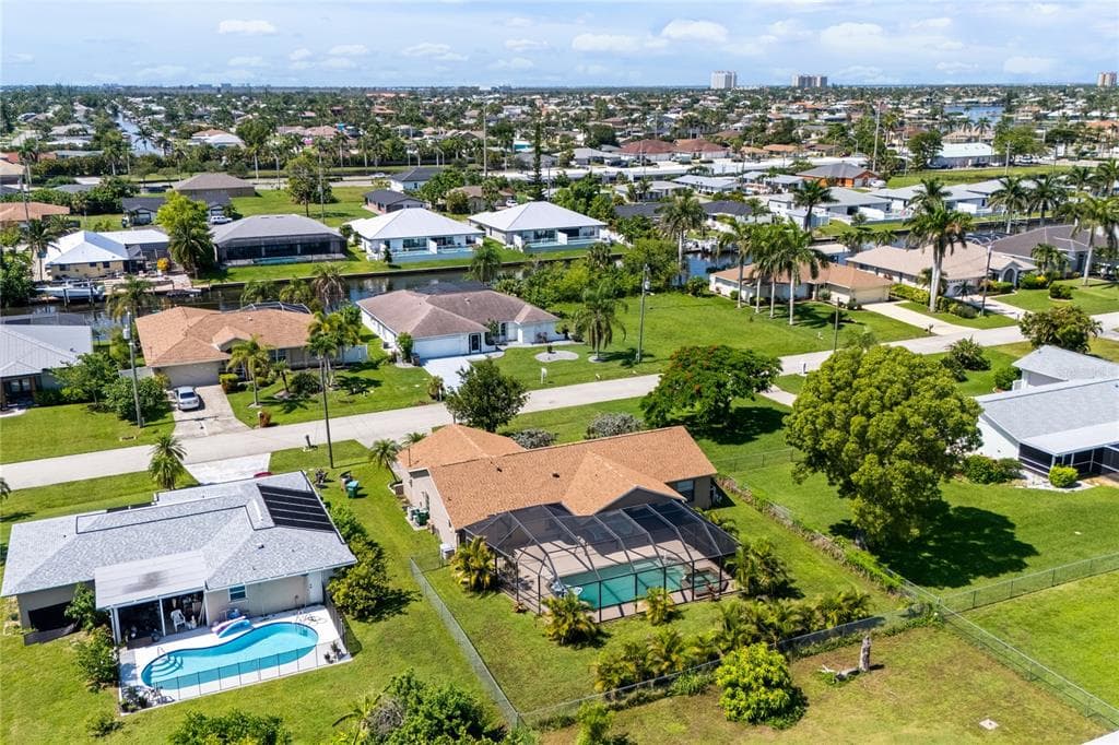 221 SW 47TH STREET CAPE CORAL, FL 33914