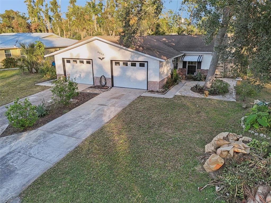 4909 24TH STREET W BRADENTON, FL 34207