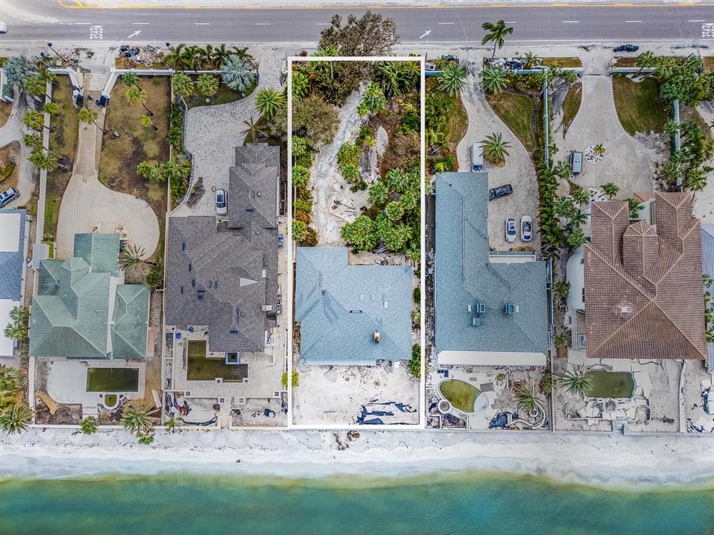 1000 GULF BOULEVARD BELLEAIR SHORES, FL 33786