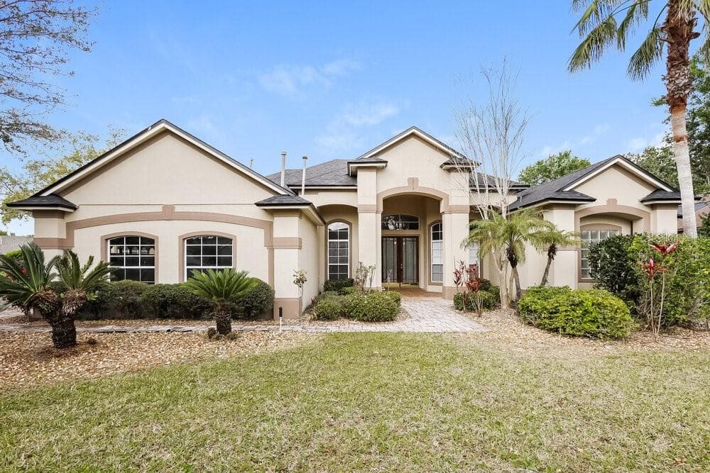 5717 ALOMA WOODS BOULEVARD OVIEDO, FL 32765