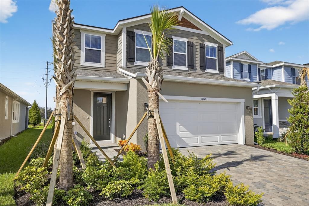 31210 PENDLETON LANDING CIRCLE WESLEY CHAPEL, FL 33545