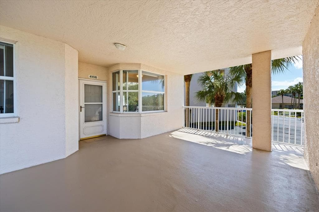 6399 SHORELINE DRIVE UNIT 4106 ST PETERSBURG, FL 33708