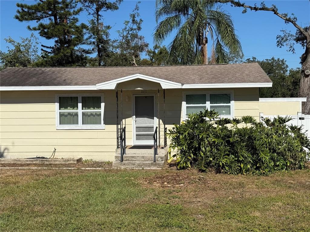 1810 E POINSETTIA AVENUE TAMPA, FL 33612