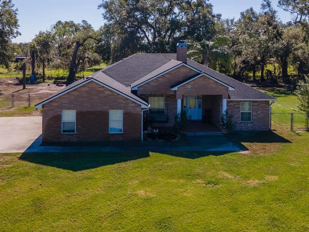 1827 JOE MCINTOSH ROAD PLANT CITY, FL 33565