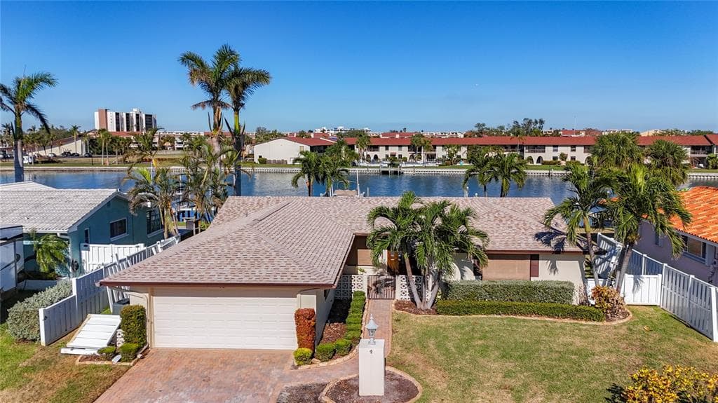 10 ISLAND DRIVE TREASURE ISLAND, FL 33706