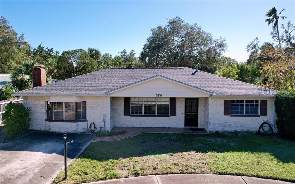 4510 W MCELROY AVENUE TAMPA, FL 33611