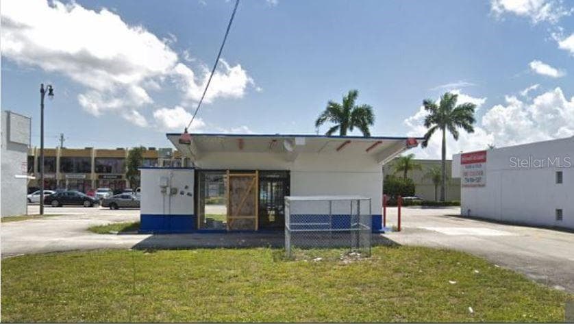 4631 HOLLYWOOD BOULEVARD HOLLYWOOD, FL 33021