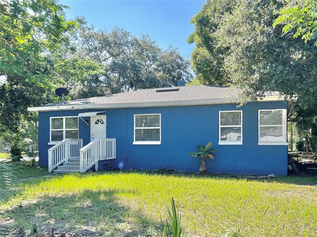 1719 E CAYUGA STREET TAMPA, FL 33610