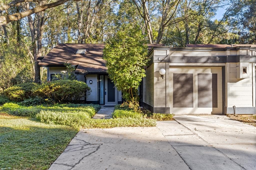 2506 BIRNAM WOODS WAY GAINESVILLE, FL 32605