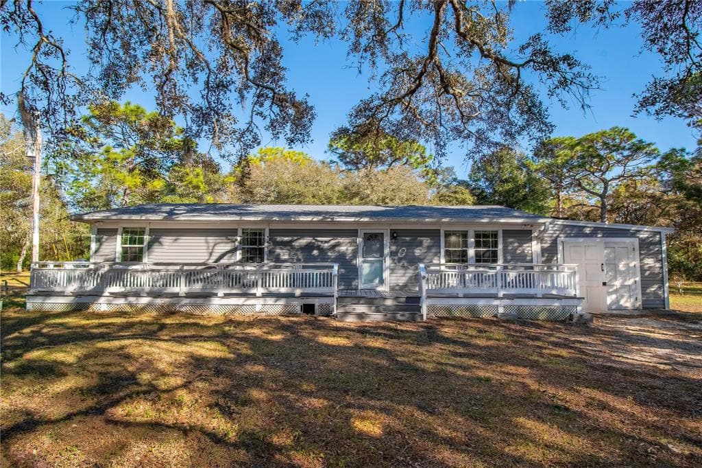 14028 HURRICANE DRIVE WEEKI WACHEE, FL 34614