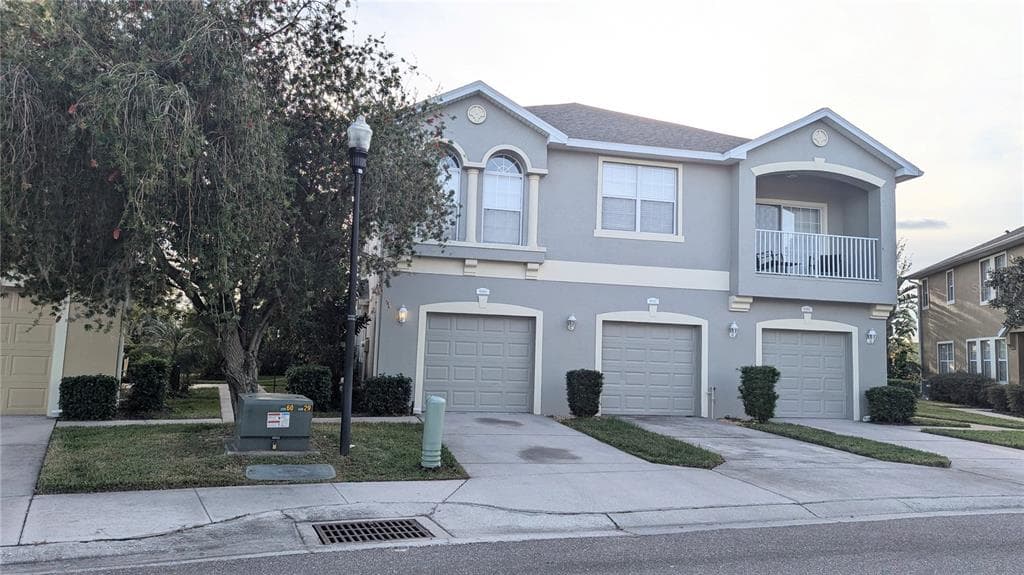 9060 MOONLIT MEADOWS LOOP RIVERVIEW, FL 33578