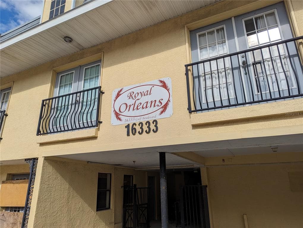 16333 GULF BOULEVARD UNIT 118 ST PETERSBURG, FL 33708