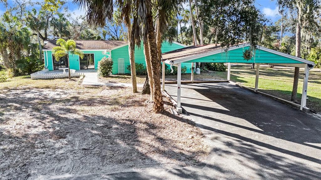 7106 RIVERWOOD BOULEVARD TAMPA, FL 33615
