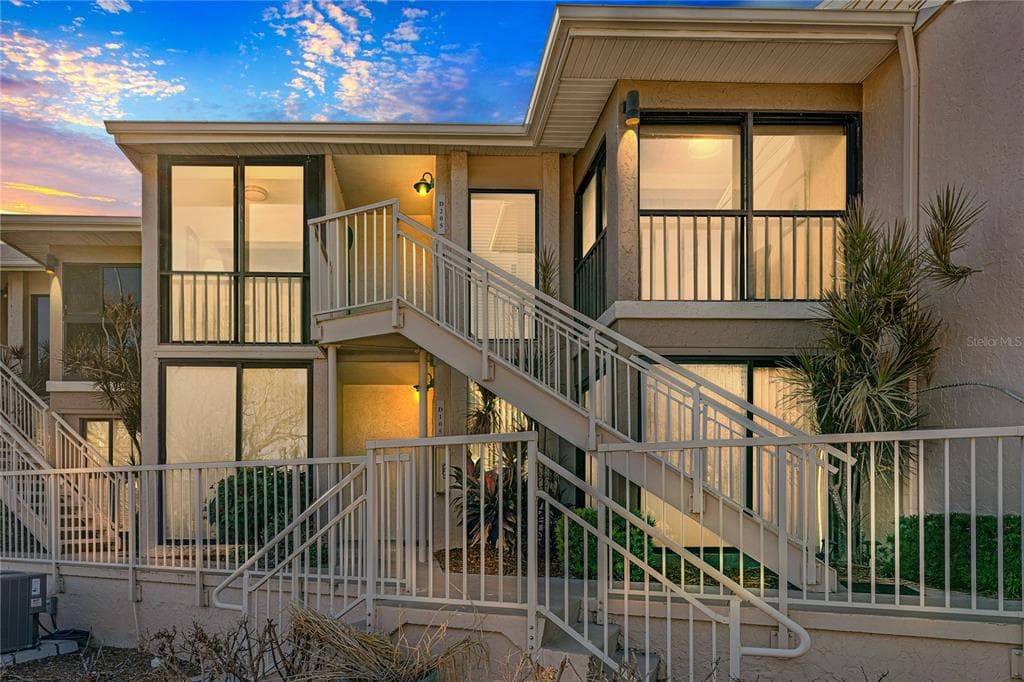5655 GULF OF MEXICO DRIVE UNIT D205 LONGBOAT KEY, FL 34228