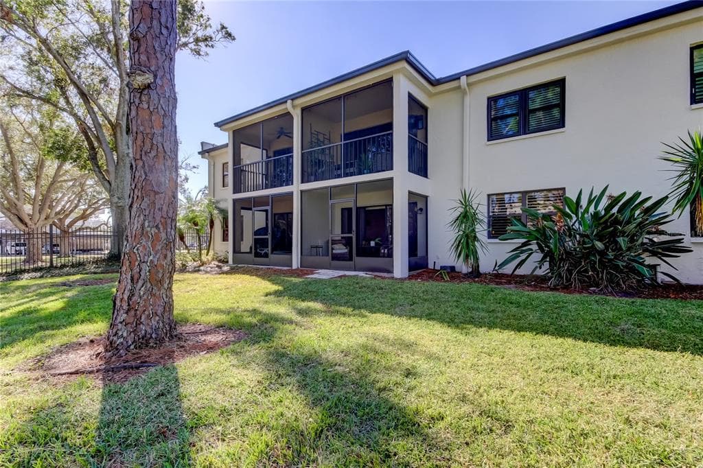 5085 1ST STREET NE UNIT 143 ST PETERSBURG, FL 33703