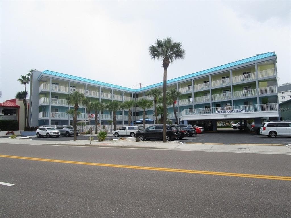 445 S GULFVIEW BOULEVARD UNIT 225 CLEARWATER BEACH, FL 33767