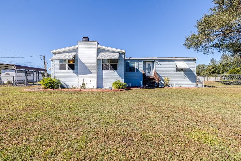 4043 FOX RIDGE BOULEVARD WESLEY CHAPEL, FL 33543