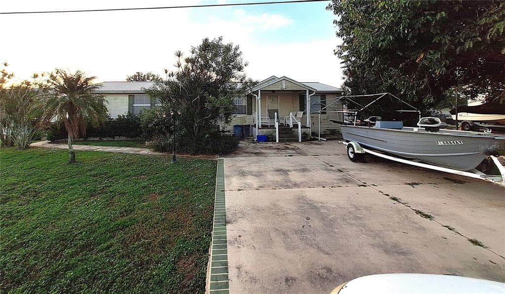 2408 SE 32ND STREET OKEECHOBEE, FL 34974