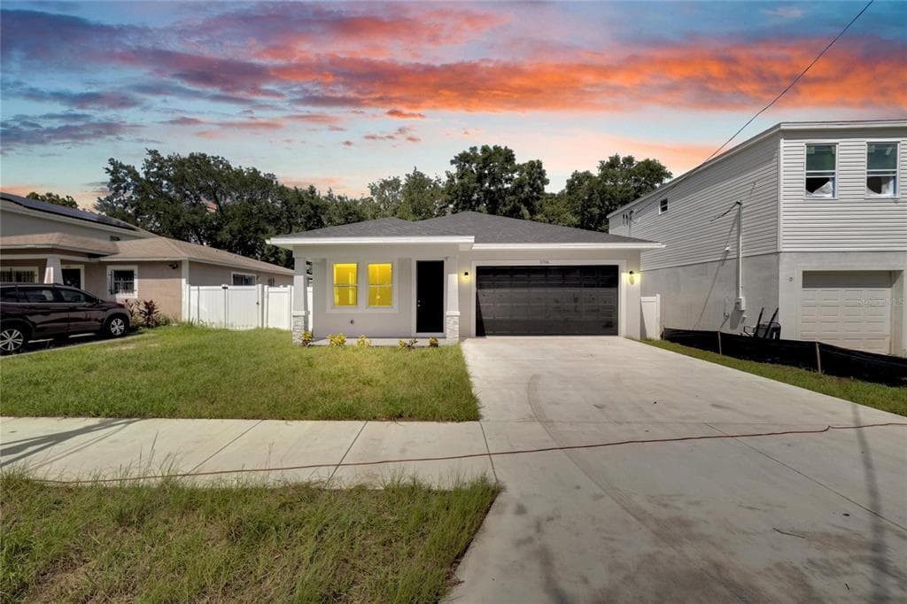 3706 WIGGINS LEAF STREET TAMPA, FL 33619