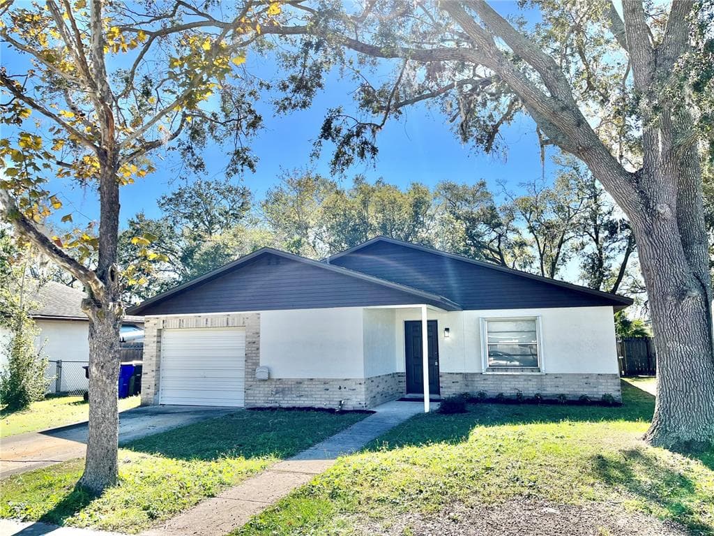 319 JAMES PLACE ST CLOUD, FL 34769