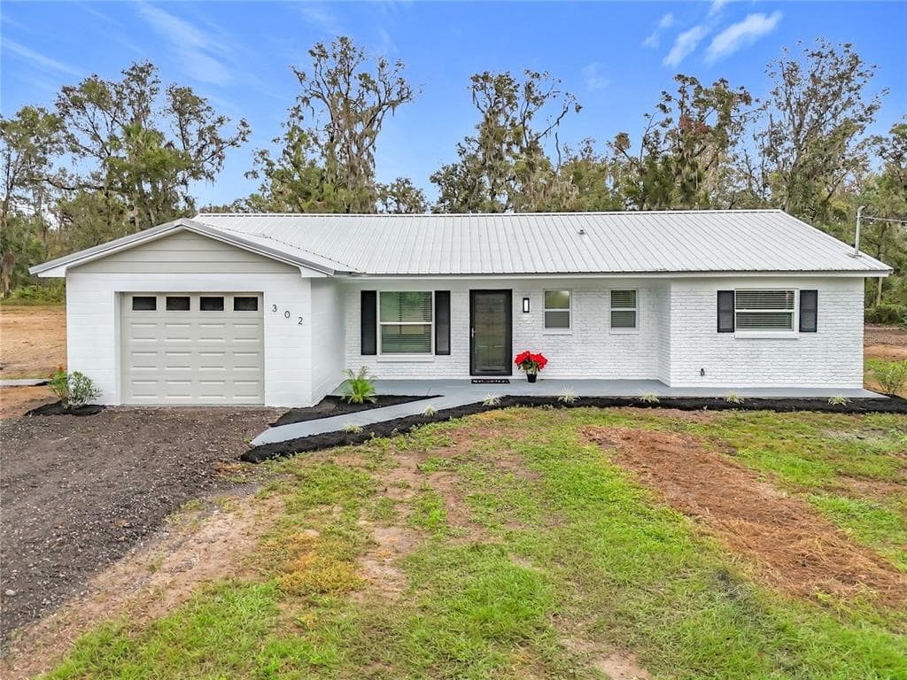 302 E KEYSVILLE ROAD PLANT CITY, FL 33567
