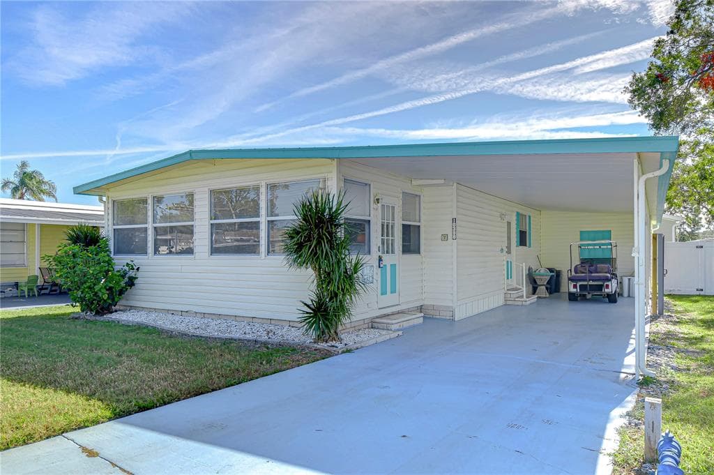 10398 106TH AVENUE UNIT 7 LARGO, FL 33773