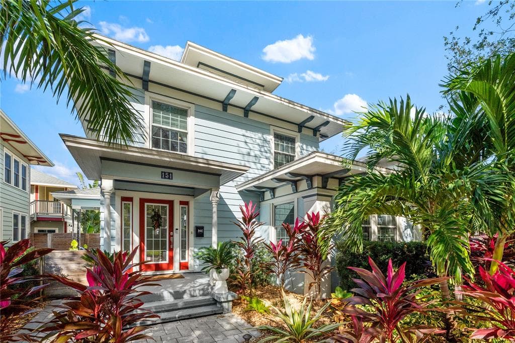 151 18TH AVENUE NE ST PETERSBURG, FL 33704