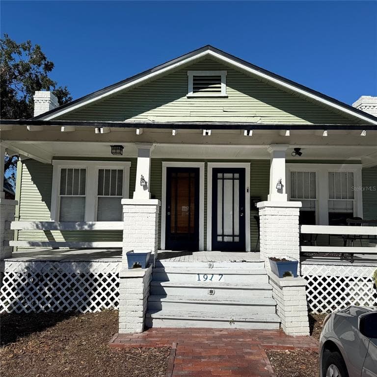 1917 W FIG STREET TAMPA, FL 33606