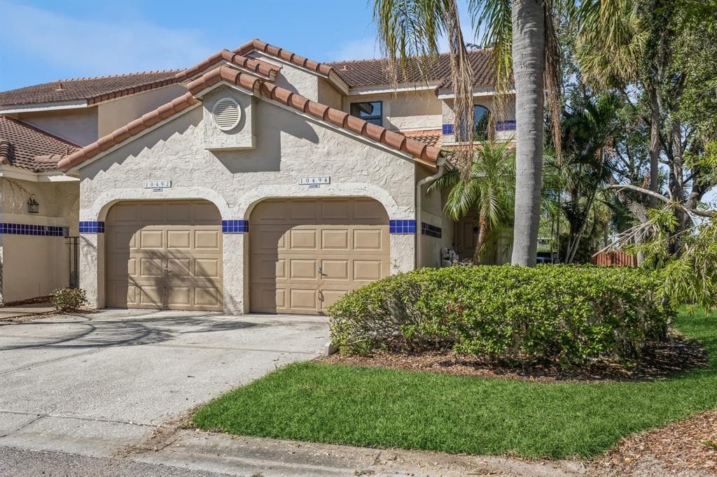 10494 SAINT TROPEZ PLACE UNIT 202 TAMPA, FL 33615