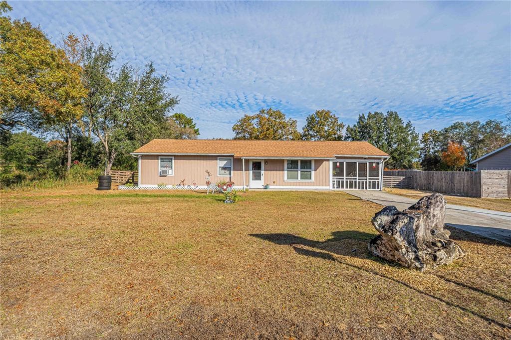 9255 SE 109TH LANE BELLEVIEW, FL 34420