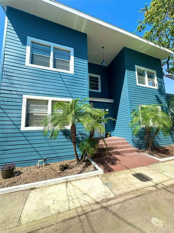 1403 S BAY VILLA PLACE UNIT 4 TAMPA, FL 33629