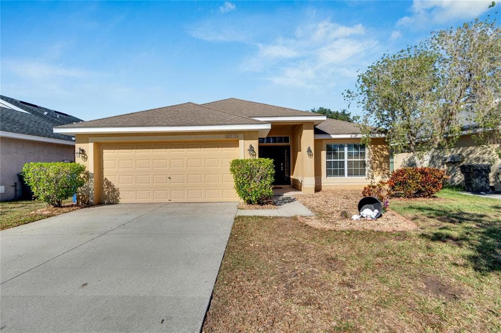 10739 STANDING STONE DRIVE WIMAUMA, FL 33598