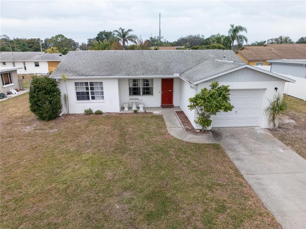 5601 LIMA DRIVE HOLIDAY, FL 34690