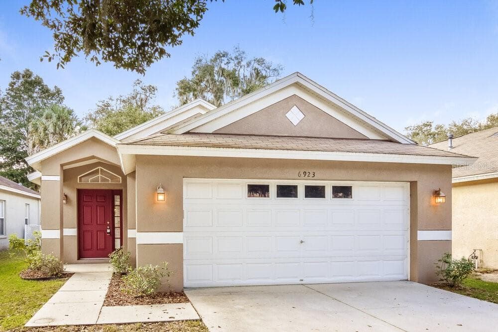 6923 SUMMER HARBOR LANE RIVERVIEW, FL 33578