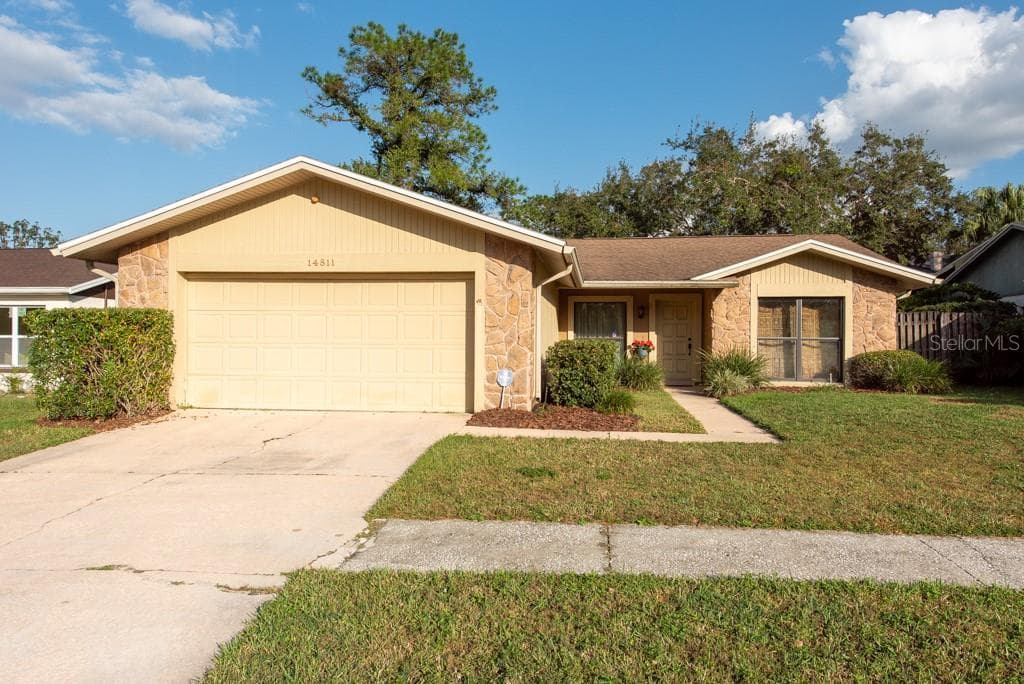 14811 OAK VINE DRIVE LUTZ, FL 33559