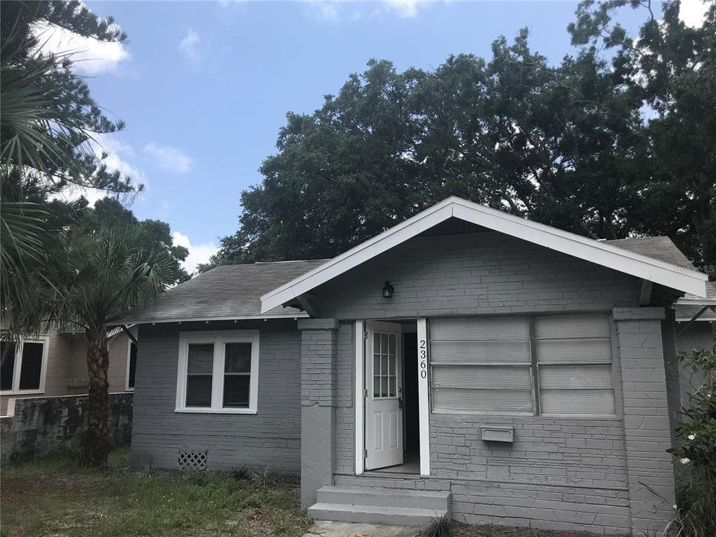 2360 25TH AVENUE S ST PETERSBURG, FL 33712
