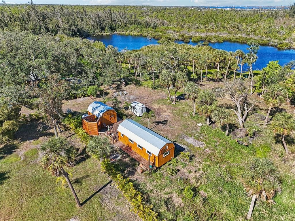 6060 SWAMP LILY LANE PORT CHARLOTTE, FL 33981