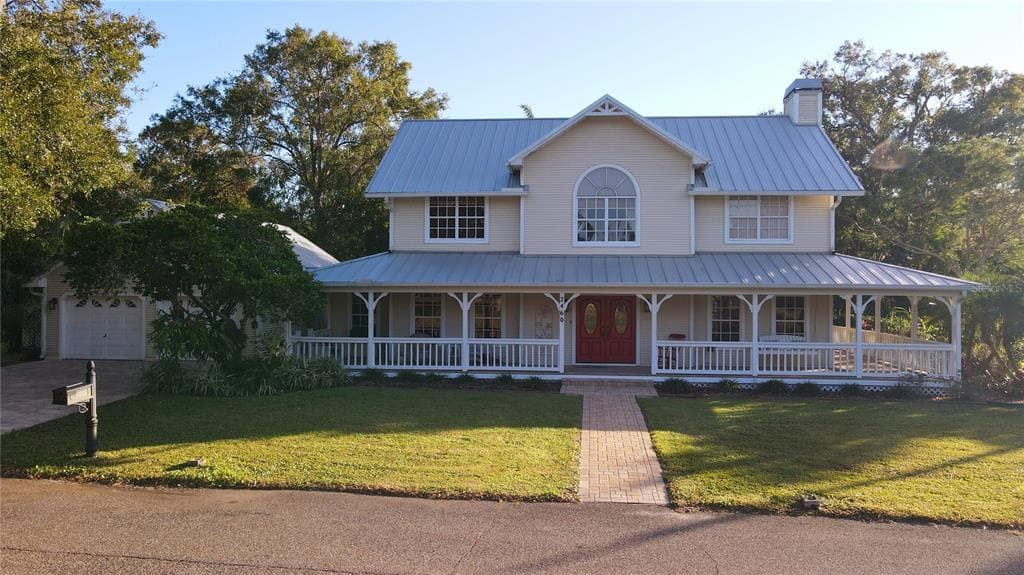 2460 RICHARDS ROAD TARPON SPRINGS, FL 34688