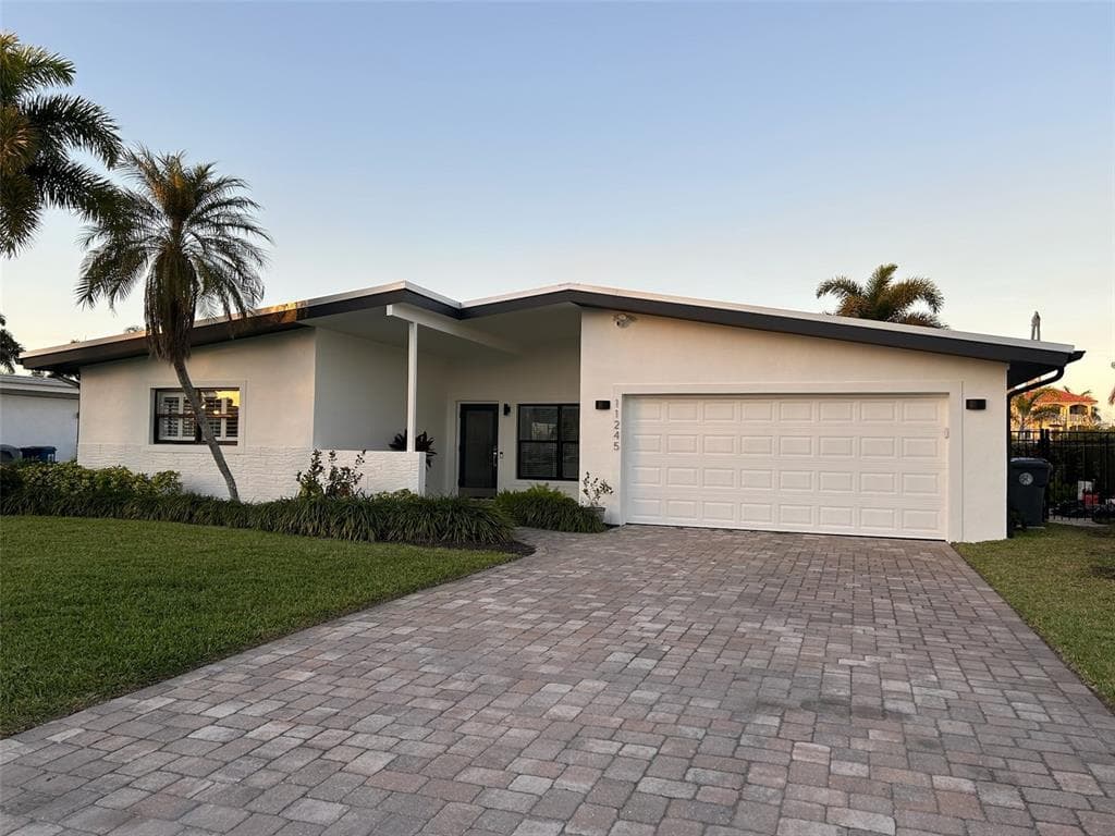 11245 6TH STREET E TREASURE ISLAND, FL 33706