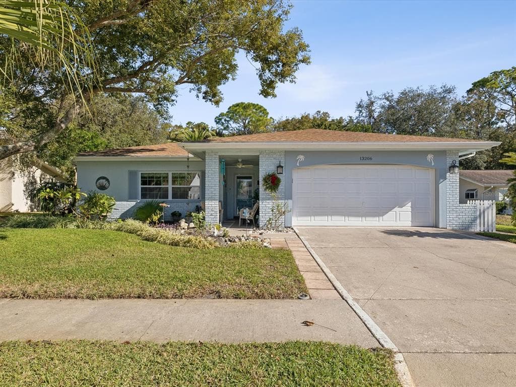 13206 SUMPTER CIRCLE HUDSON, FL 34667