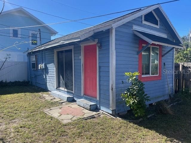 1140 1/2 36TH AVENUE N ST PETERSBURG, FL 33704