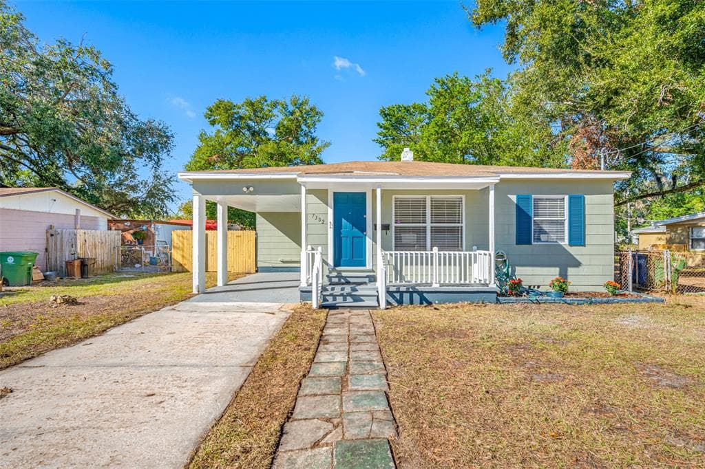 7302 N HIGHLAND AVENUE TAMPA, FL 33604